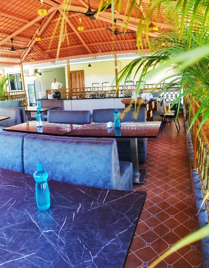 Mountview Resort Лонавла Екстер'єр фото