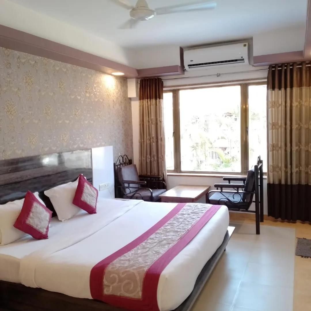 Mountview Resort Лонавла Екстер'єр фото